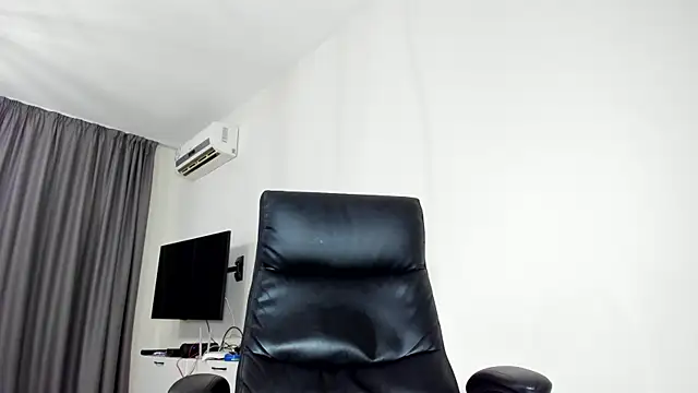 Онлайн чат XXX Findom_guy