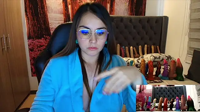دردشة sofia23dirty الجنسية المباشرة