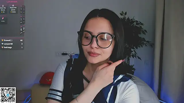 MarianneAuvil's Live XXX Chat