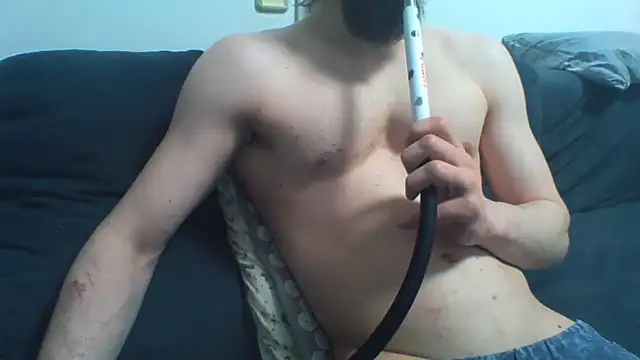 Show modela KaelNox na web-kameri