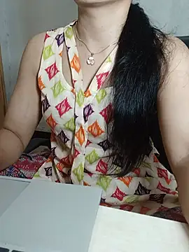 Chanchal--Navya 라이브 XXX 채팅