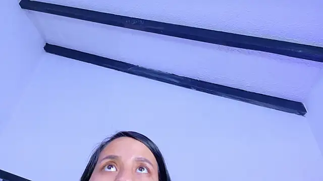 Skinny_hottie18's Live XXX Chat
