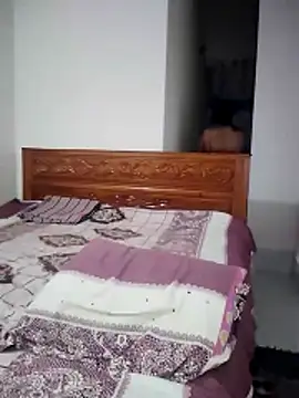Fuck_Girl_Nuri: διαδικτυακό σόου στην κάμερα