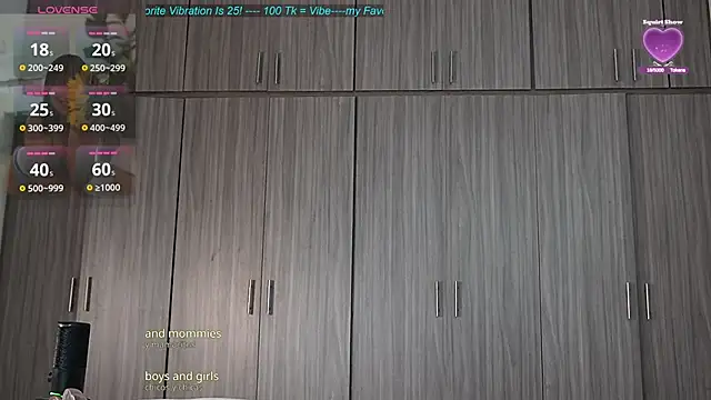 Chat XXX en directo de CerecitaQueenn
