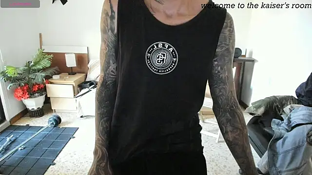 kaiser679_ live XXX chat