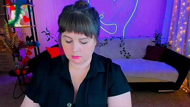 CrystaalStaar live XXX chat