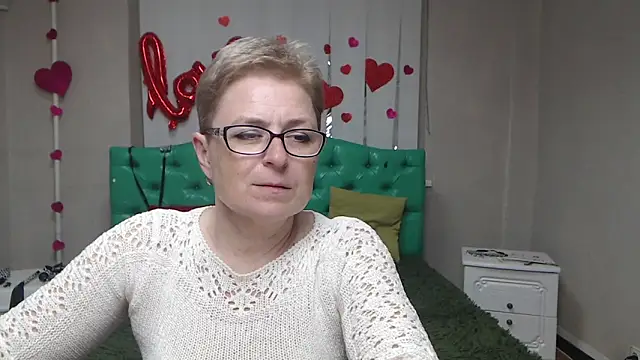 EmiliaGree Live XXX-chat