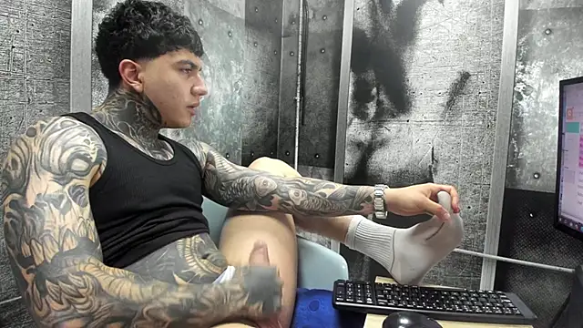 Gury_tattoo – Live XXX-chat