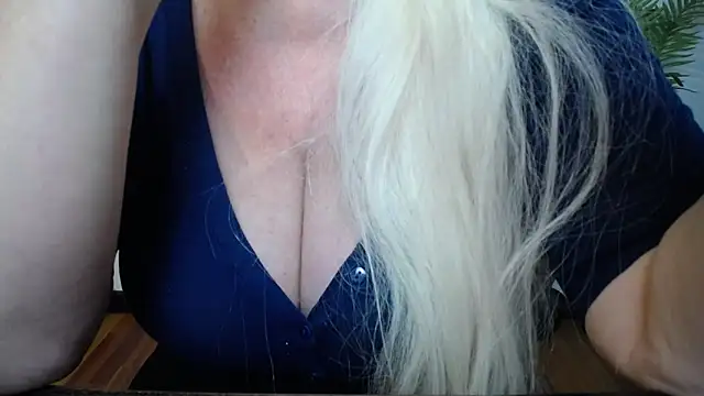 BlondyLeeBestn Live XXX chat