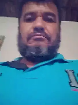 tarra122 Adlı Modelin Canlı XXX Sohbeti
