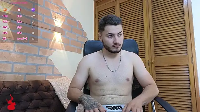 Brandon_01 Show in webcam