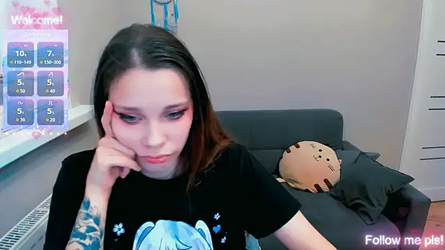 Kitten_Alissa Chat XXX in diretta