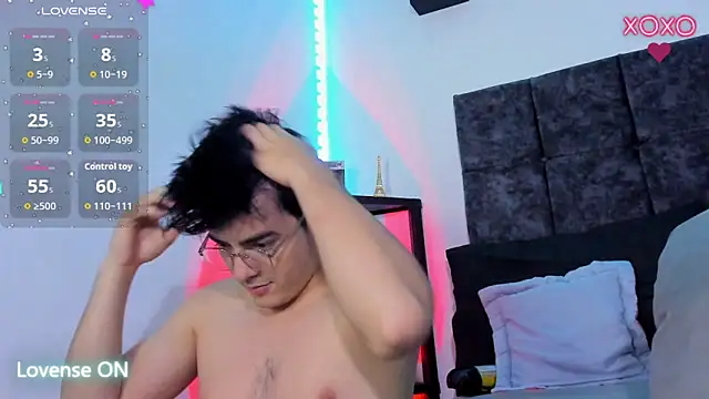 XXX chat uživo modela Demian_Fox1