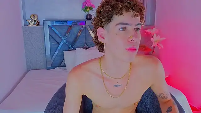 nova_salvatore 网络视讯表演