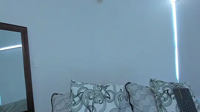 XXX chat uživo modela KingLevi01