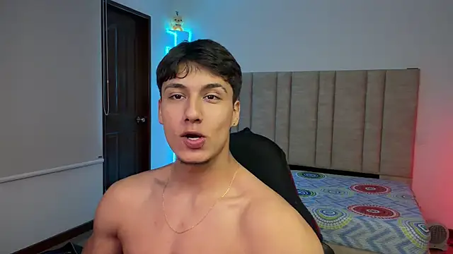 CHRIS_MORGAN1 Live XXX-Chat
