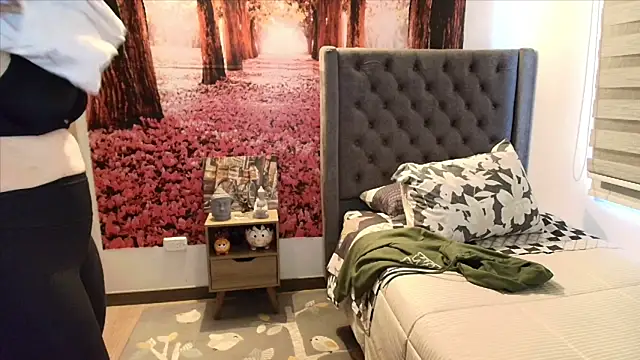 sofia23dirty: απευθείας συνομιλία ΧΧΧ