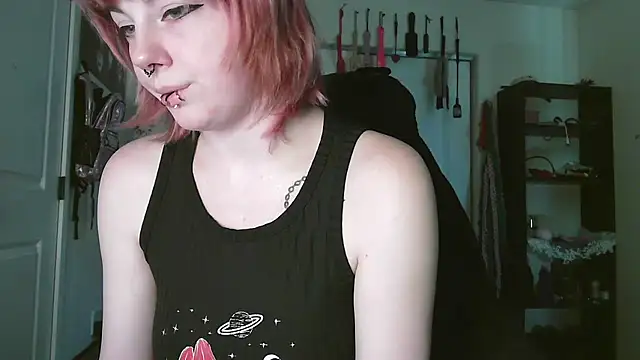 Chained_Aless 라이브 XXX 채팅