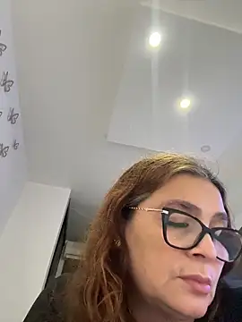 Show de ANTONELLA_VIOLETA_ na webcam