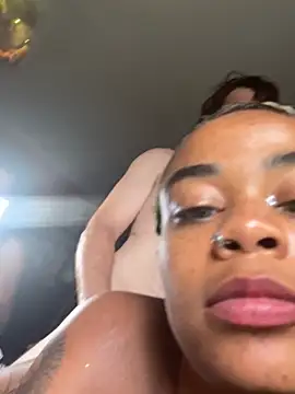 Chat +18 de naturebaby ao vivo