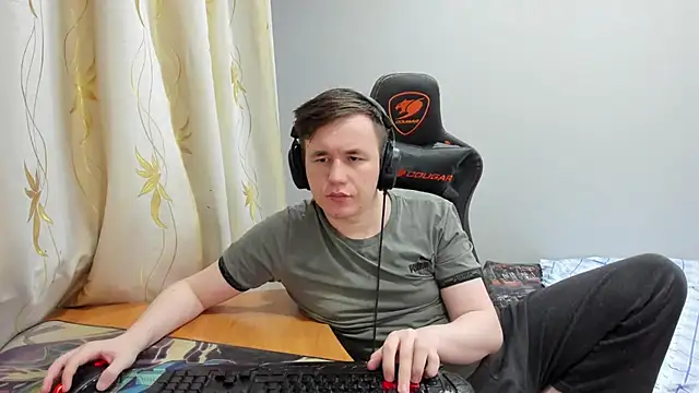 iliaskrislove webkamerás műsora
