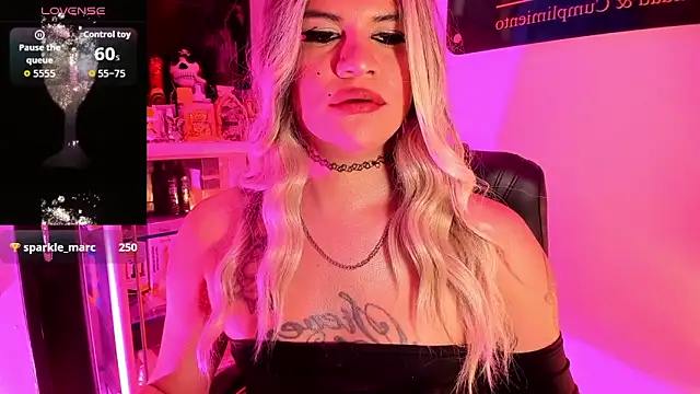 Show de mistressparty na webcam