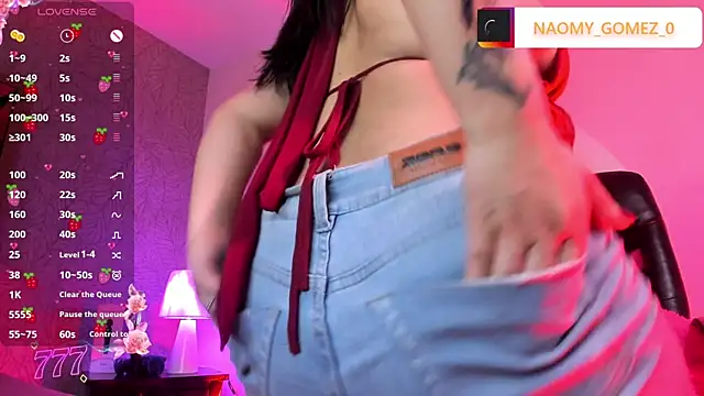 Chat +18 de Naomy_Gomez_ ao vivo