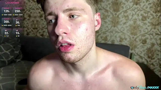 Maxhornyblondieman Live XXX-Chat