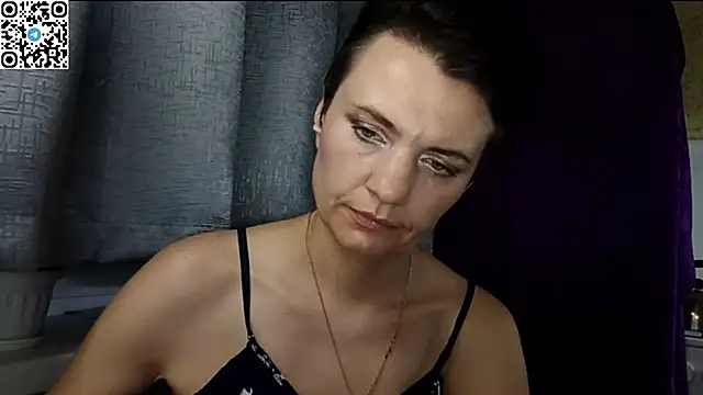 Chat XXX en directo de HotMamaQueen234
