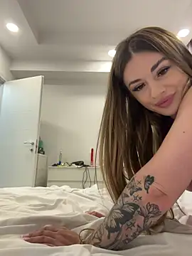 IsabellaEtthan's Webcam Show