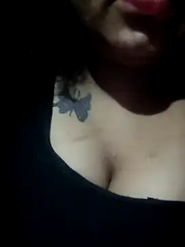Delhi_Patola's Live XXX Chat