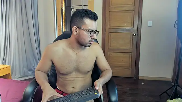 Webkamerová show JacobWestt