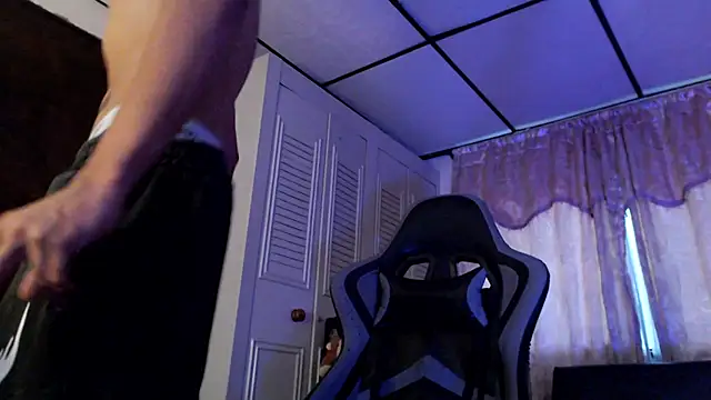 D3v1L88 Chat XXX in diretta