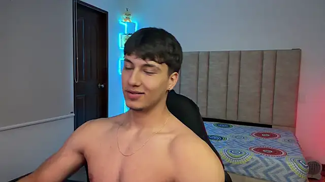 Czat XXX na żywo – CHRIS_MORGAN1