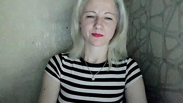 Katerina-Kissa 网络视讯表演