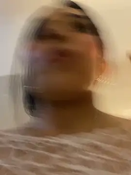 Rosa_25x's Live XXX Chat