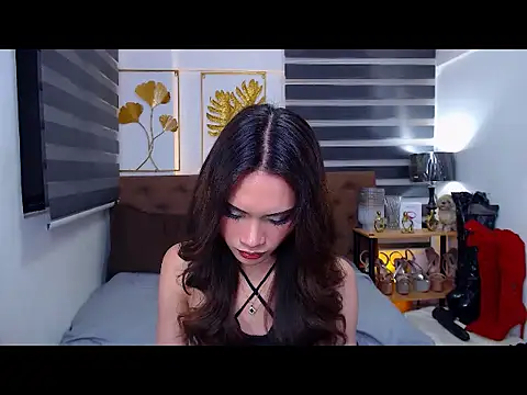 JuicyCockThean Webbikameraesitys