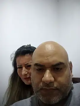 wessAndSandri Adlı Modelin Canlı XXX Sohbeti