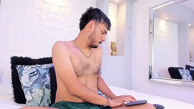 Velvet_man Adlı Modelin Web Kamerası Şovu