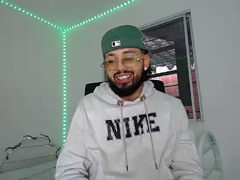 camilorestrepo77 Webcam-Show