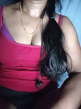 Ezabelljohn's Webcam Show