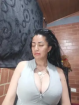 Chatroom XXX en direct de Alexandrina