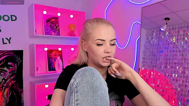 Chat XXX Live StephanieSweety