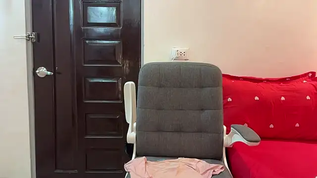 Webkamerová show Your_sweetnaughty143