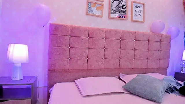lilith_sabrina_20 Adlı Modelin Canlı XXX Sohbeti