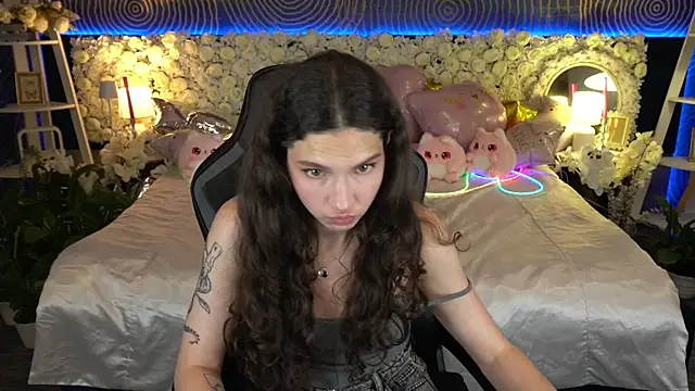 Chatroom XXX en direct de BabyFlowerr