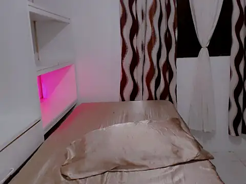 Ella_cummers Pertunjukan Webcam