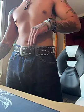 JoeyBlazy's Webcam Show