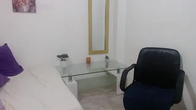 Scarlett_Adams_ 라이브 XXX 채팅
