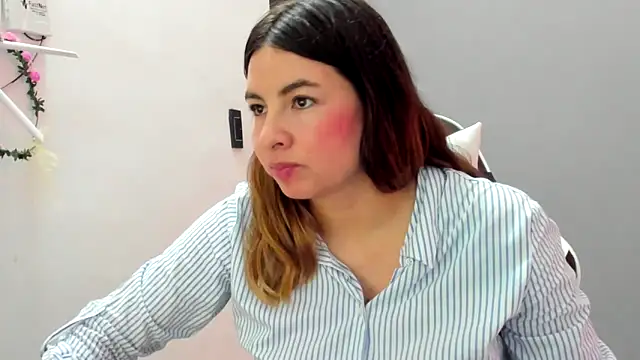 __Emma__11__Lecat_ Live XXX-chat